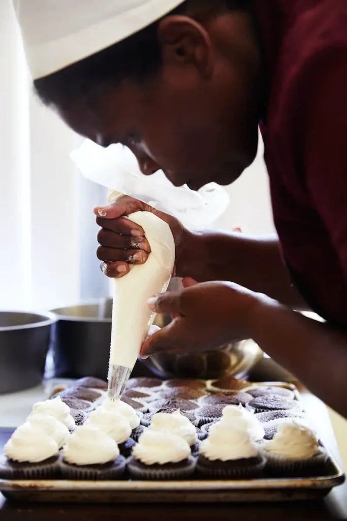 Does ermine frosting Need to be Refrigerated?