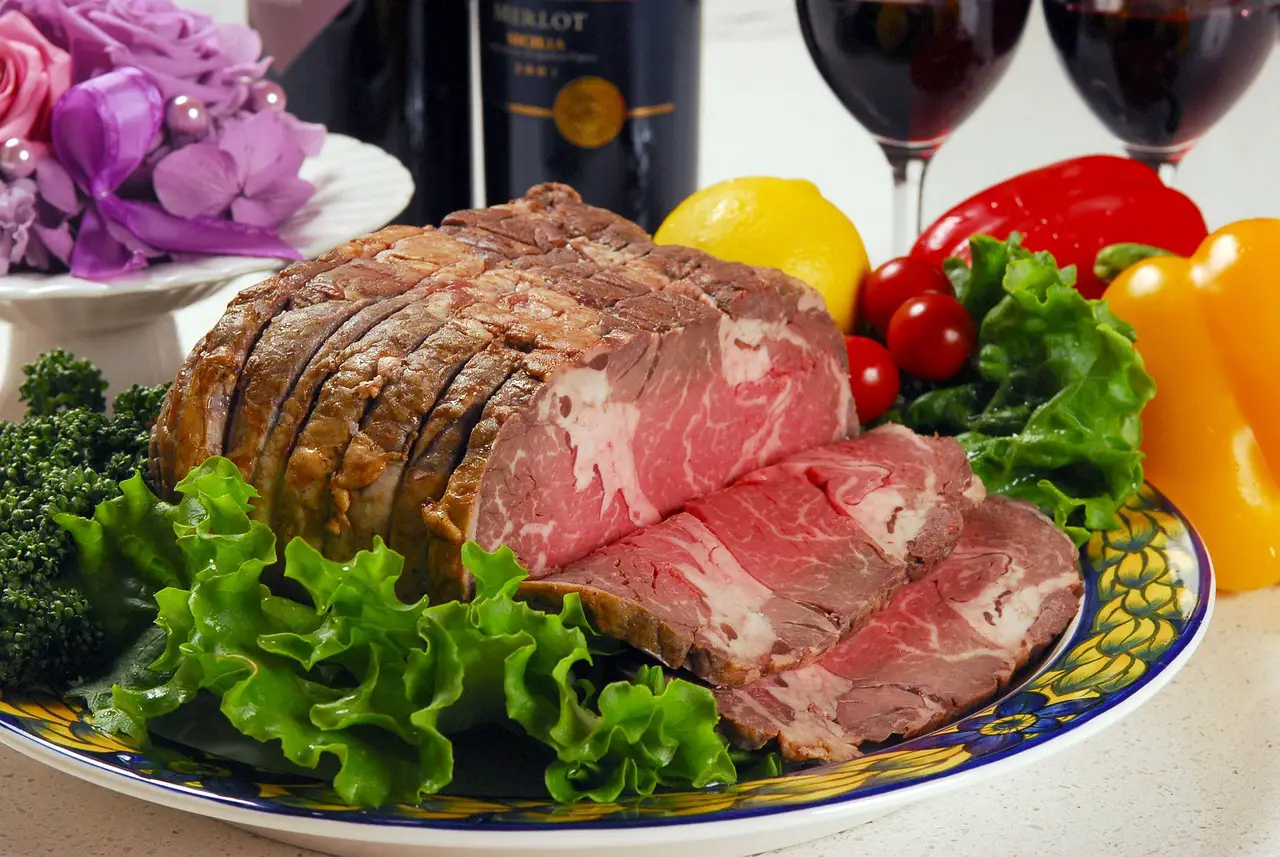 is roast beef red meat?