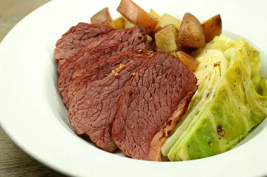 is deli corned beef keto-friendly?