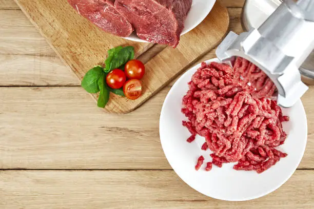 how long is leftover ground beef good for?