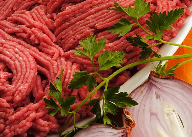 can you make philly cheesesteak with ground beef?