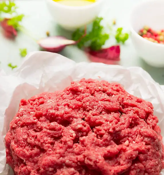 what goes with dirty rice and ground beef?