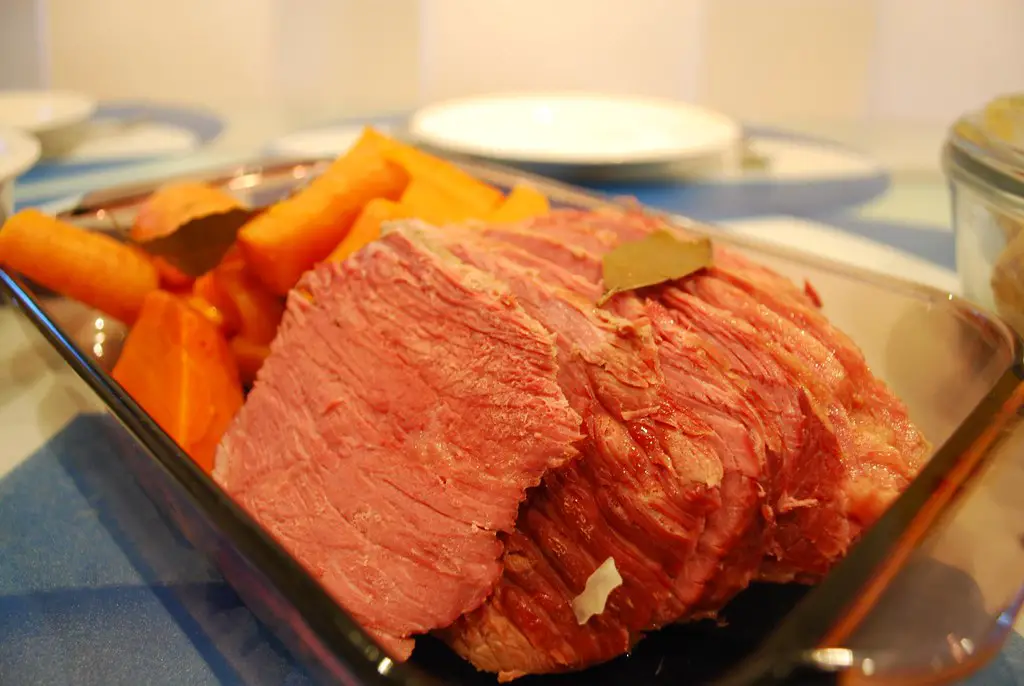 4 Best pickling spice substitutes for corned beef