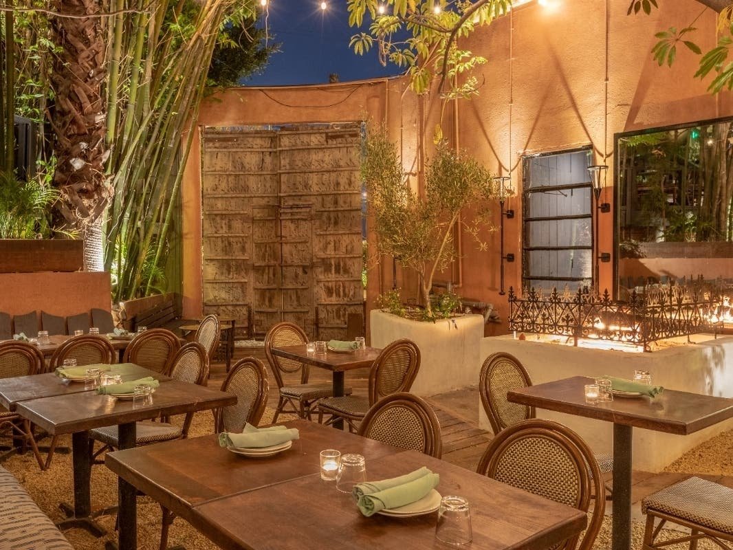 Bacari Silver Lake Adds Late-Night, Live Entertainment | Los Angeles ...