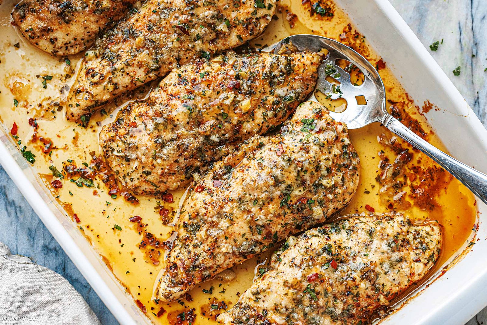 Garlic Parmesan Chicken Bake - #recipe by #eatwell101®