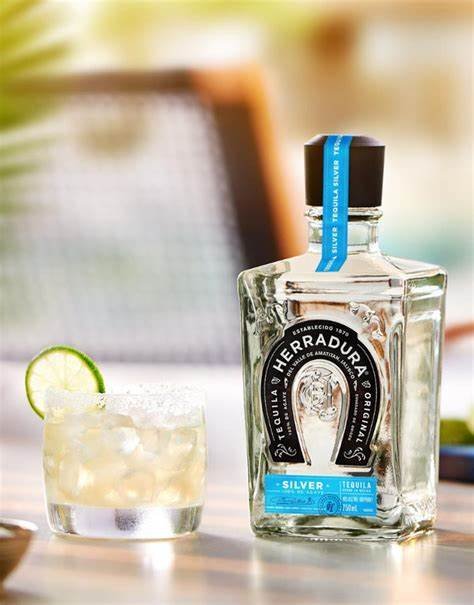 TEQUILA HERRADURA - Horseshoe Margarita