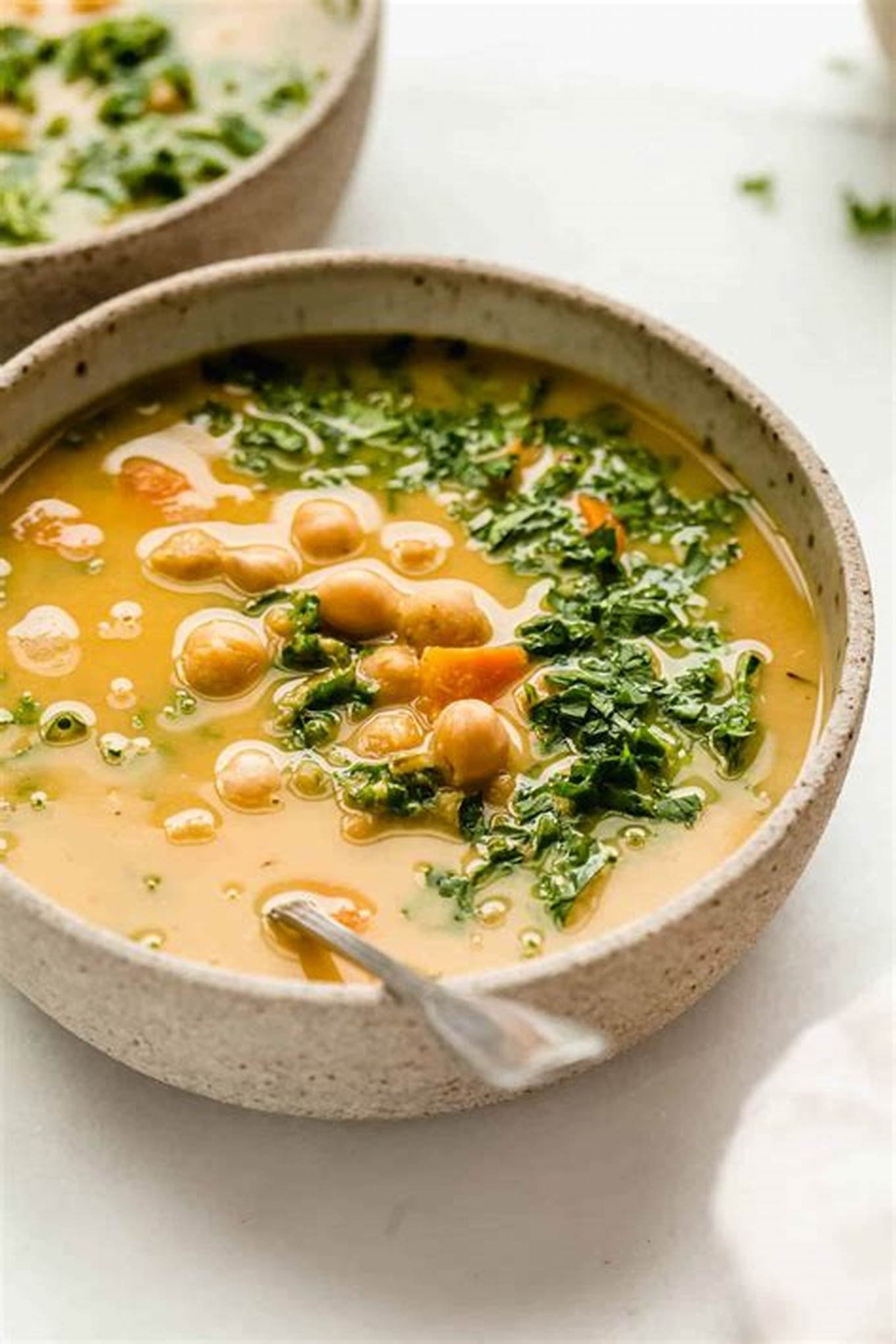 30-minute Golden Chickpea Soup - Choosing Chia