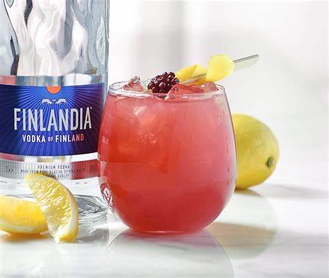 The Finlandia® Oaks Lily | Cheers to the Host