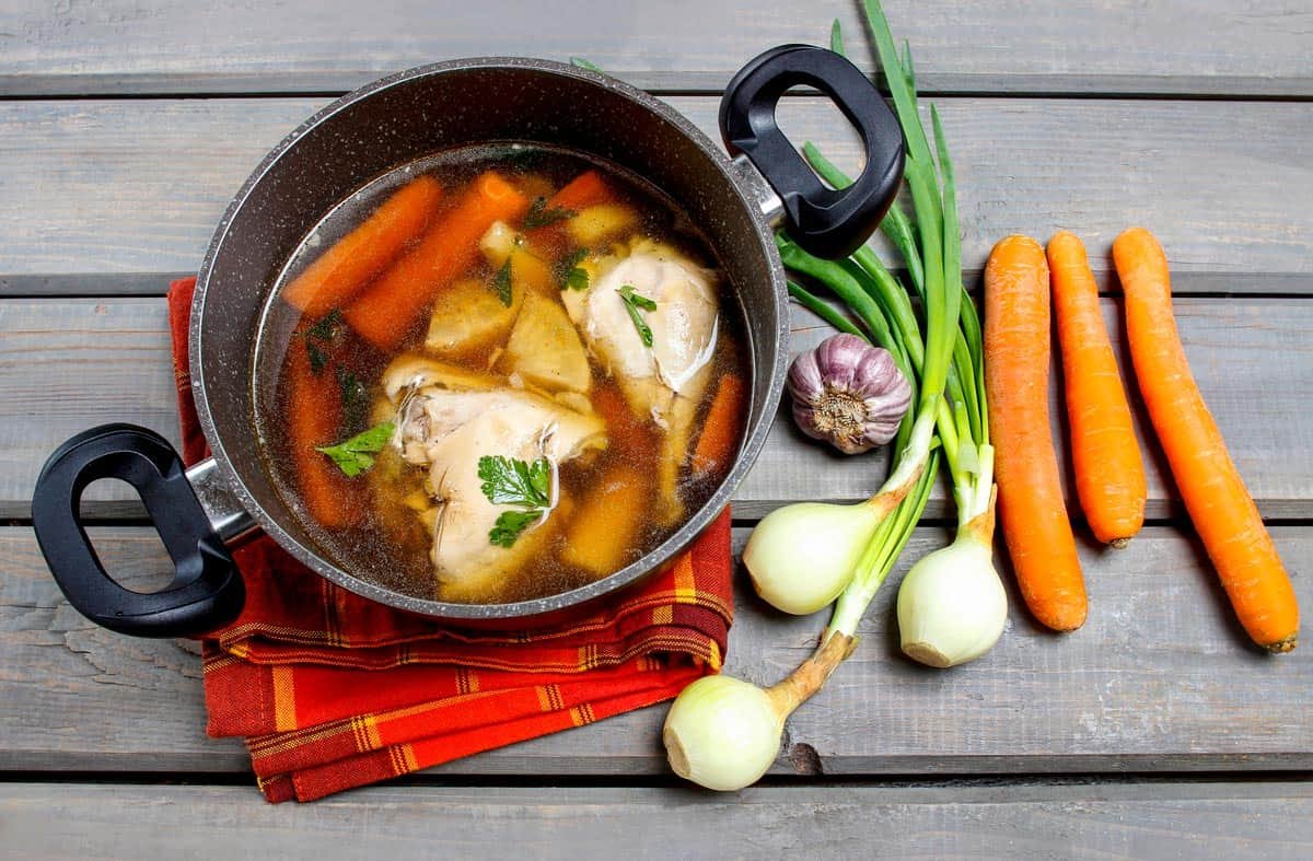 Super Immune-Boosting Chicken Bone Broth