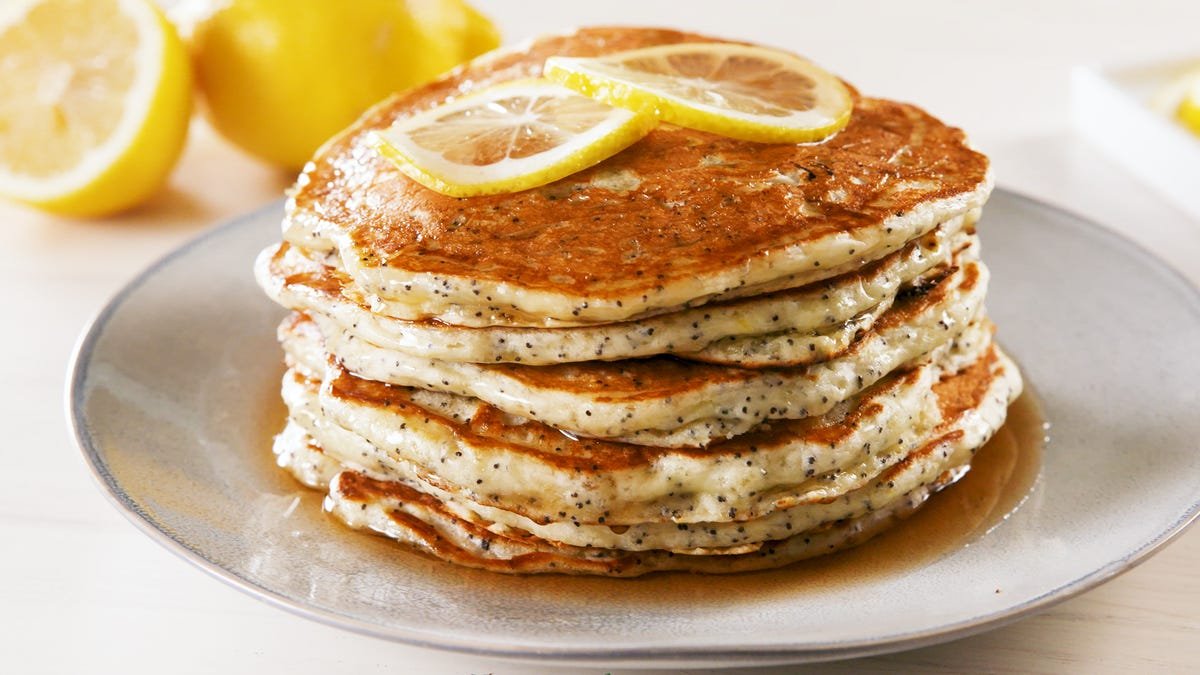 Lemon Poppyseed Pancakes