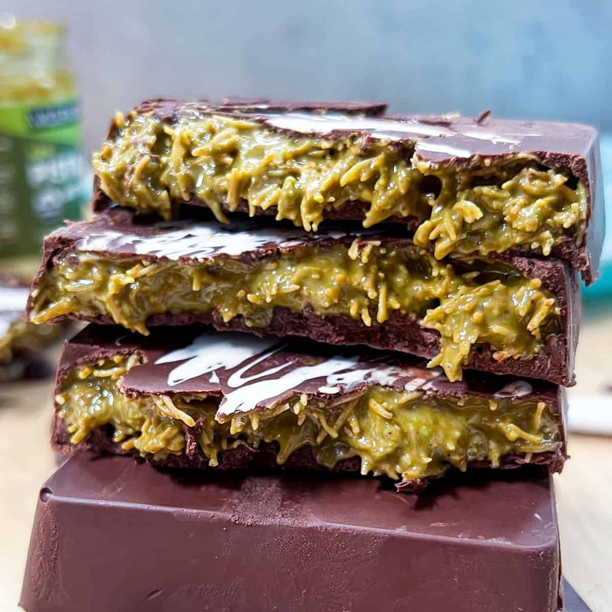 Dubai Pistachio Chocolate Bar Recipe - Healthy Fitness Meals