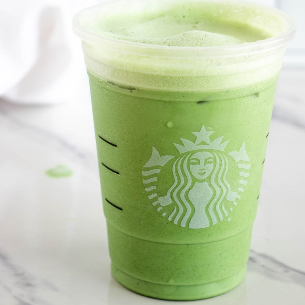 Iced Matcha Latte Oat Milk (Starbucks Copycat)