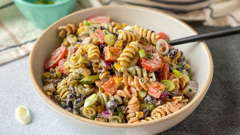 pasta salad in bowl 