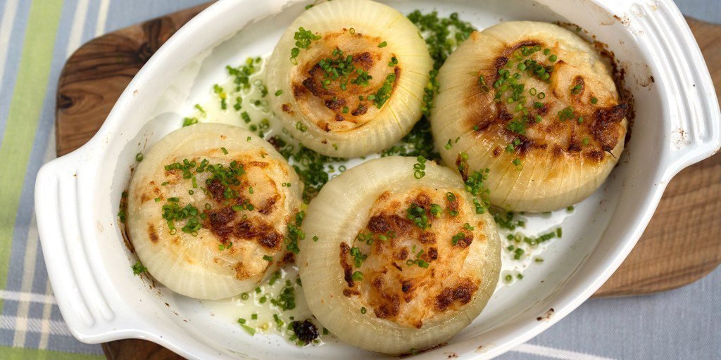 Potato Gratin-Stuffed Sweet Vidalia Onion with Chives Recipe