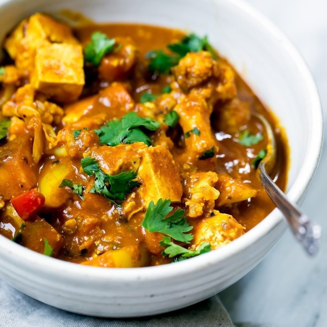 Vegetarian Tofu Cashew Coconut Curry