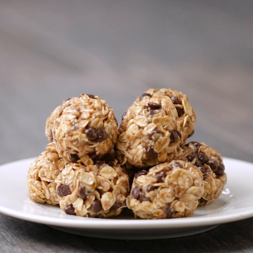 Banana Chocolate Chip Energy Bites Recipe by Tasty