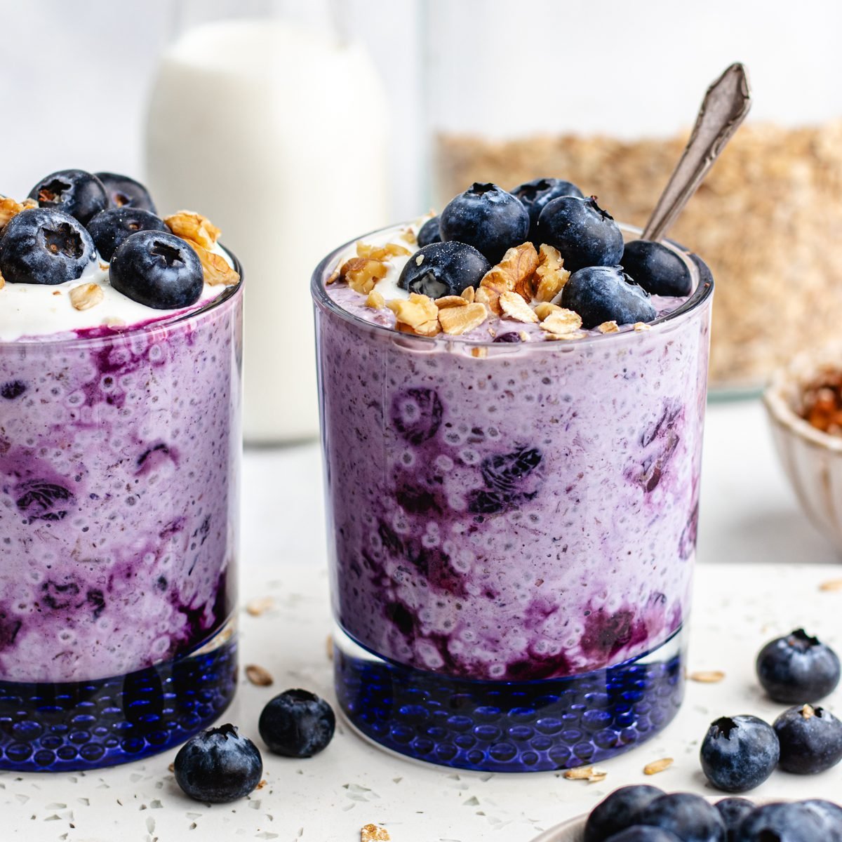 Blueberry overnight oats