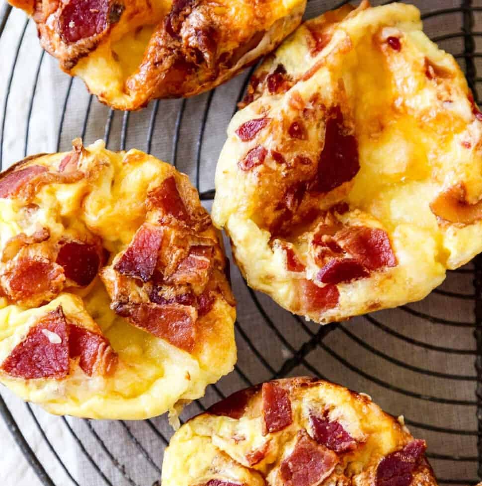 Brie and Bacon Mini Quiche (Breakfast/Brunch Recipe) | Delicious Table