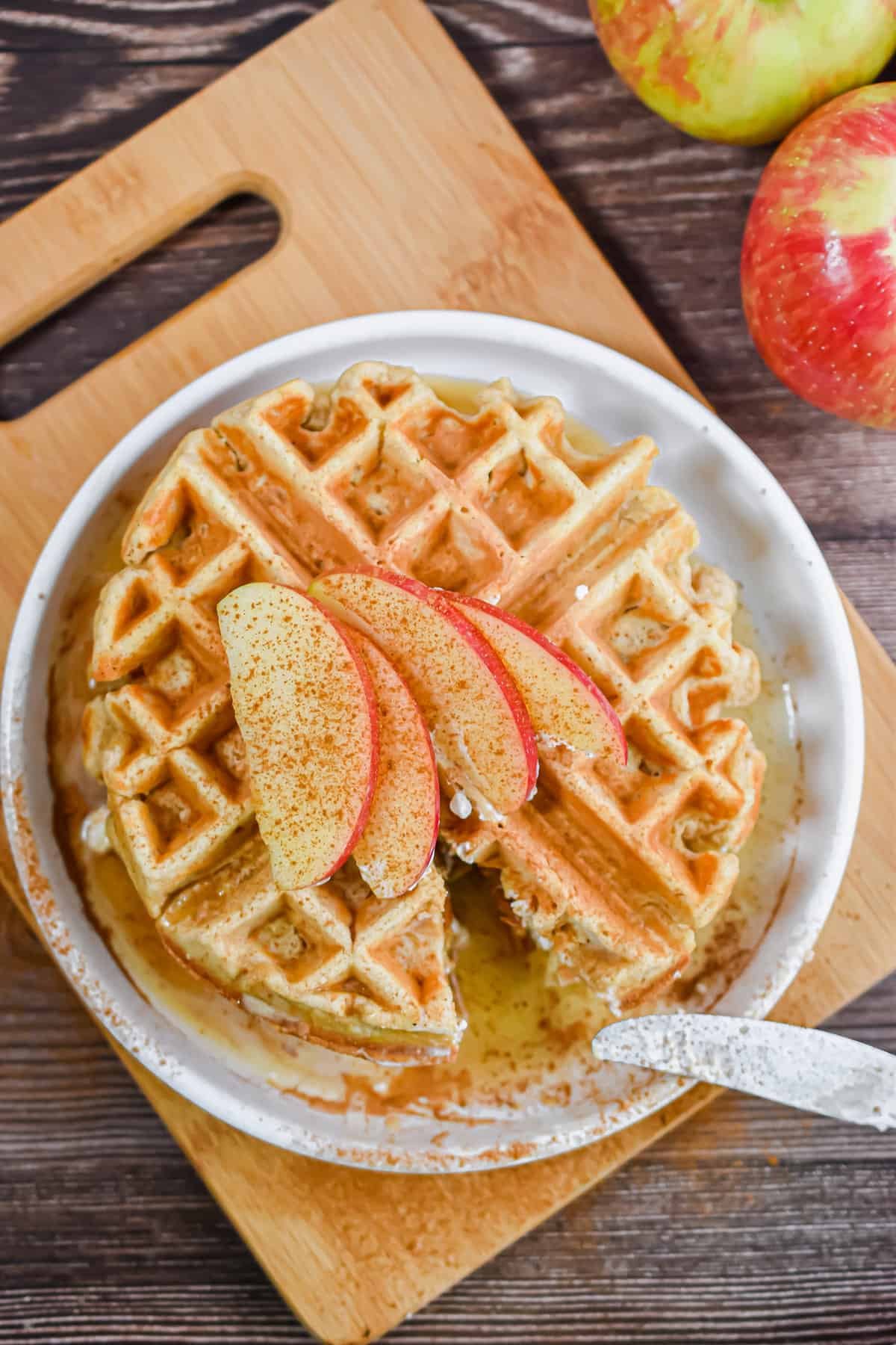 Easy Apple Cinnamon Waffles - Lynn's Way of Life