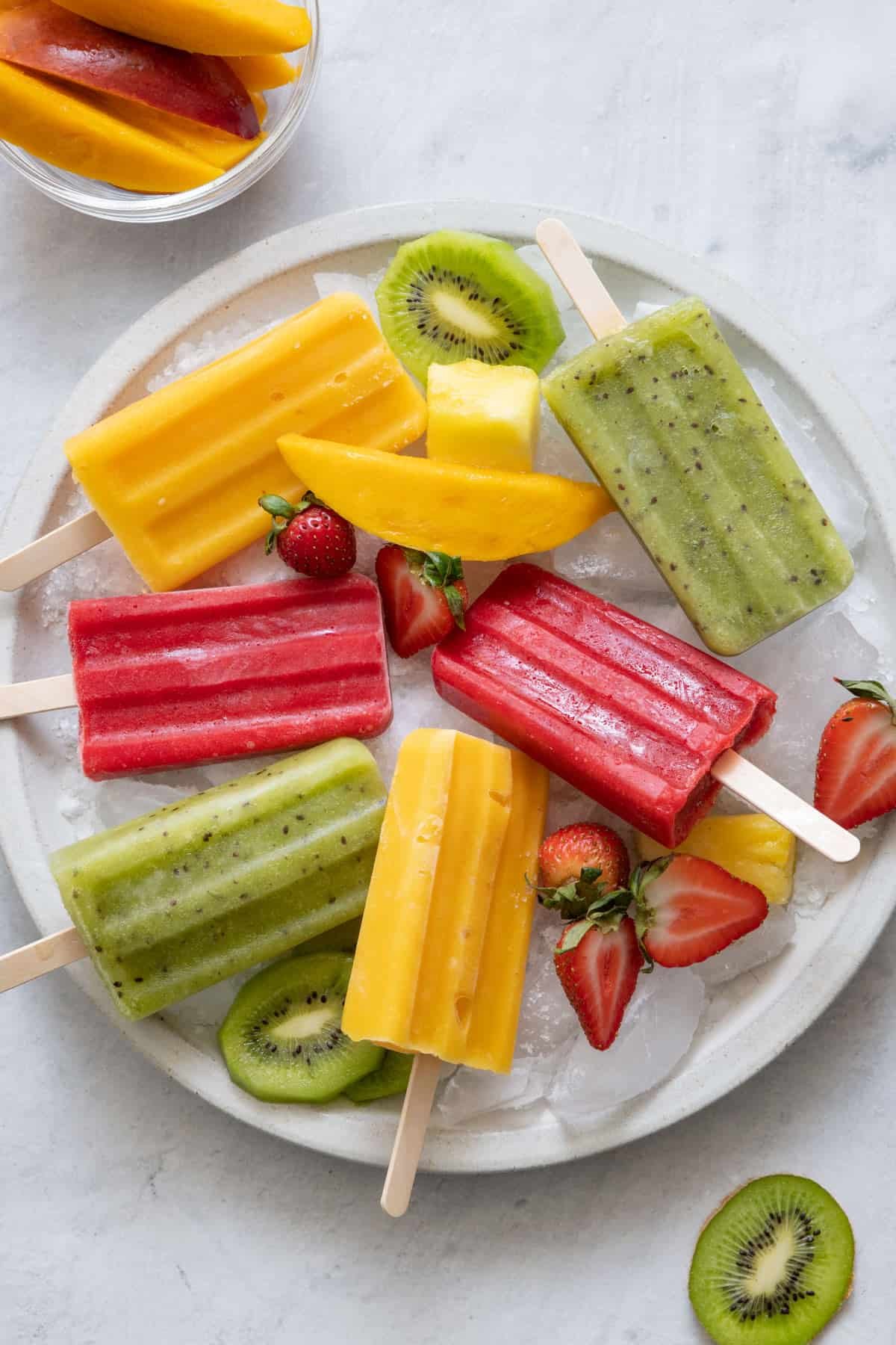 How to Make Popsicles {3 Fruit Popsicle Flavors!} - Feel Good Foodie