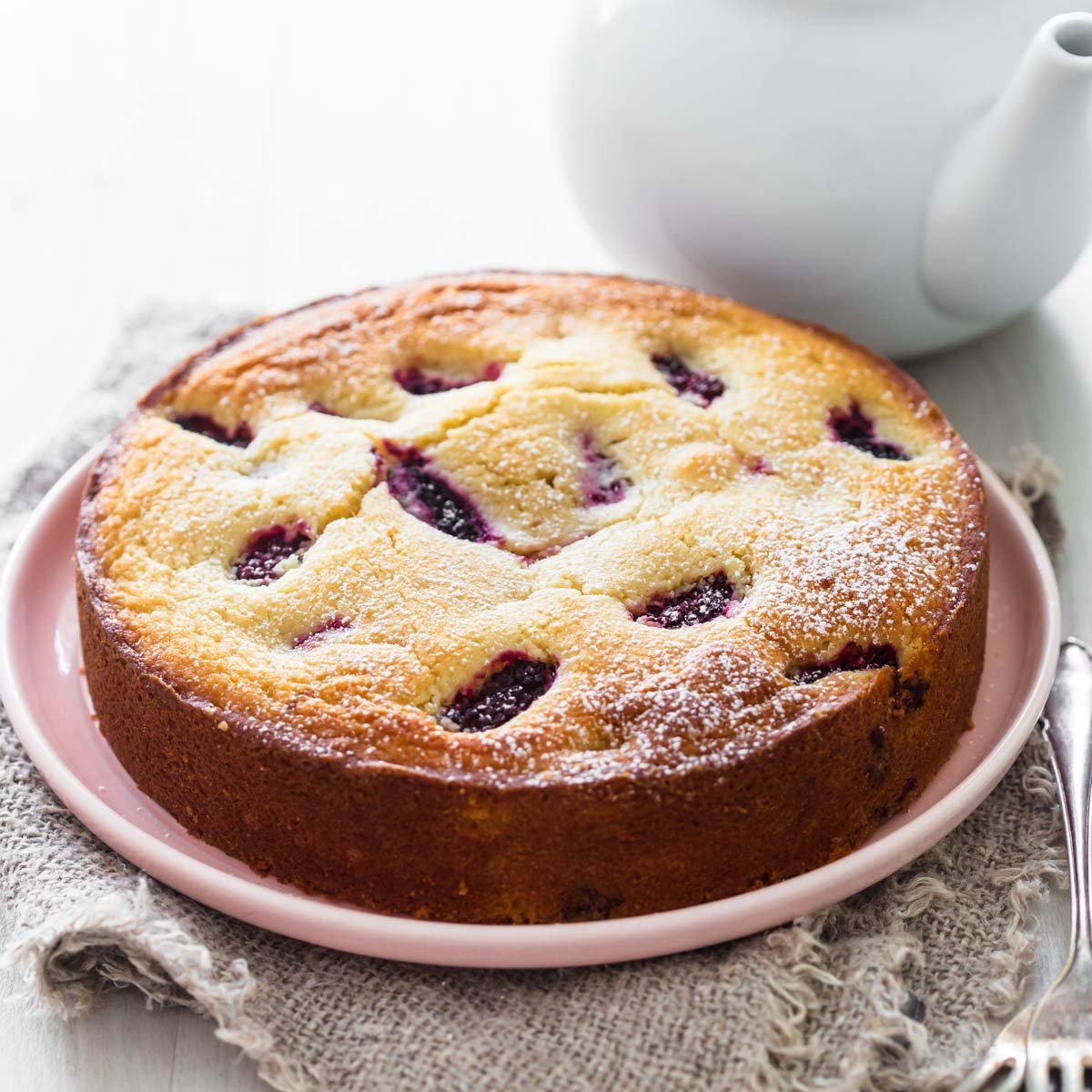 Moist Blackberry Cake (One Bowl) - Wholesome Patisserie