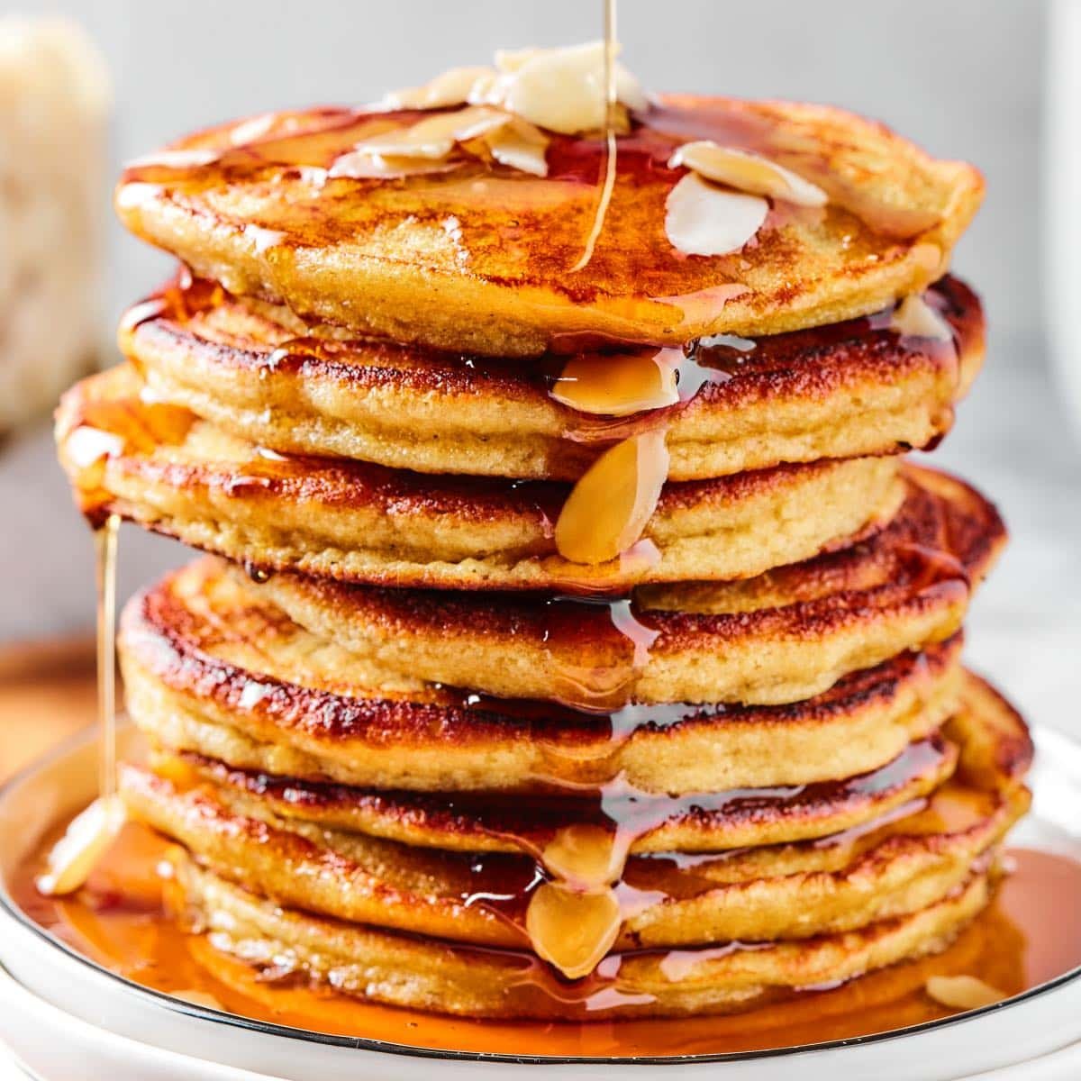 Fluffy Almond Flour Pancakes