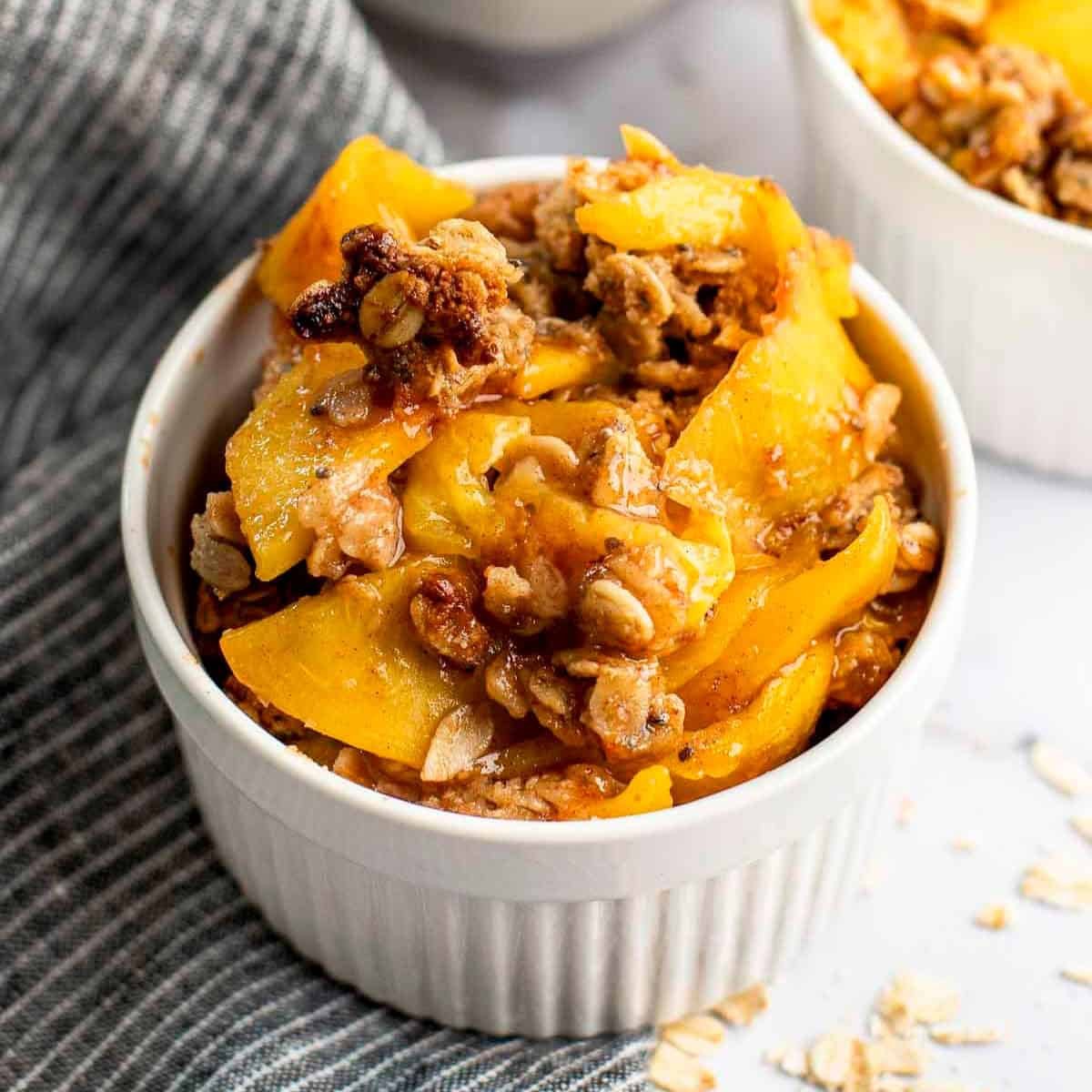 Healthy Peach Crisp (with fresh peaches)
