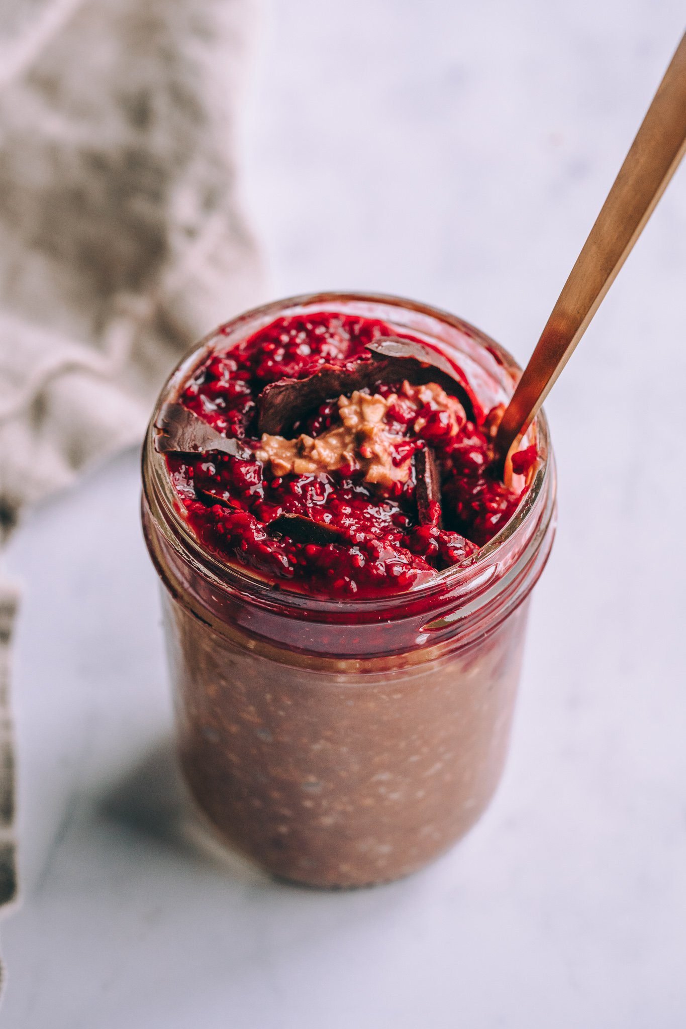Chocolate Raspberry Overnight Oats — My Moonstone Kitchen