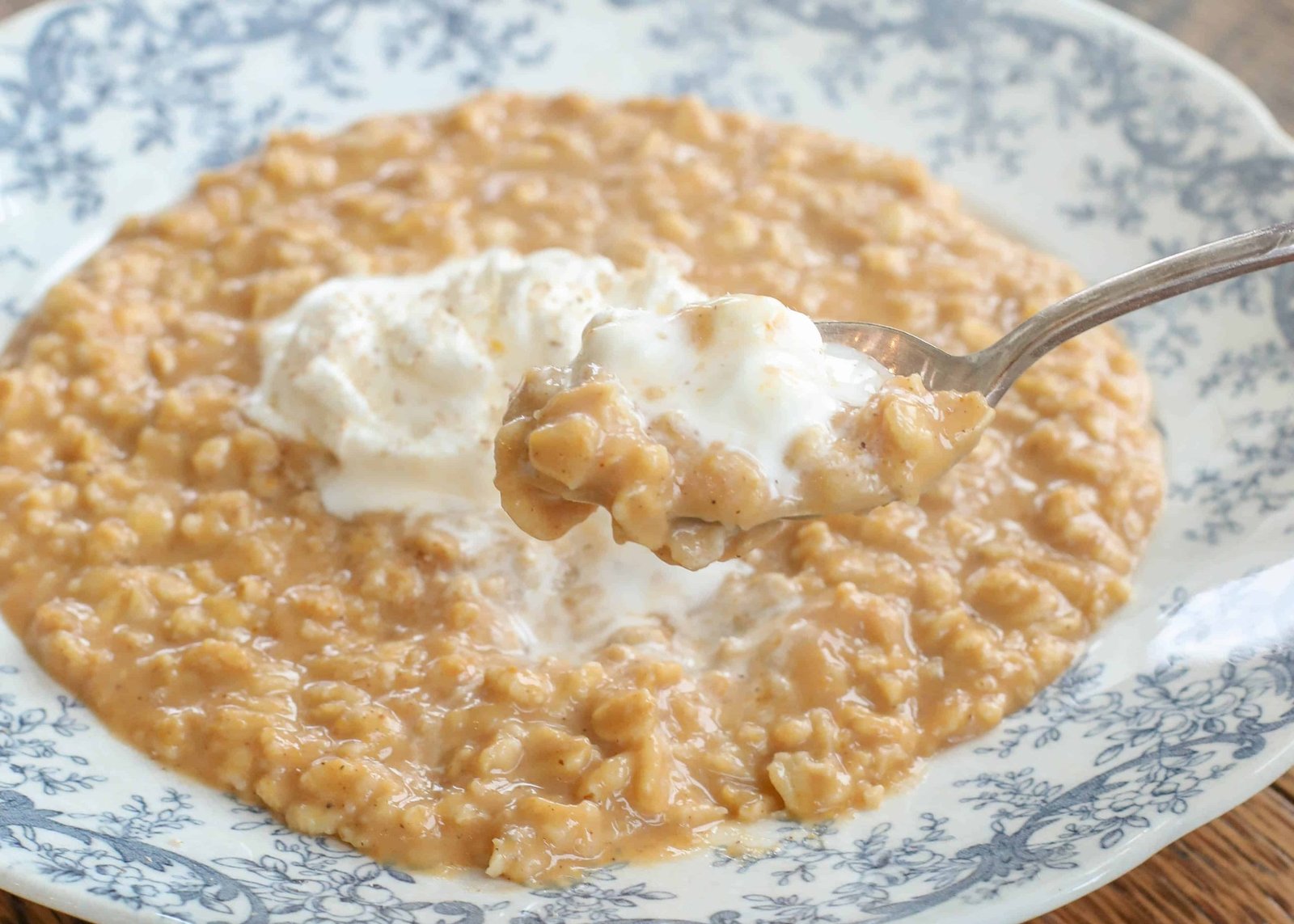 Pumpkin Pie Oatmeal - Barefeet in the Kitchen