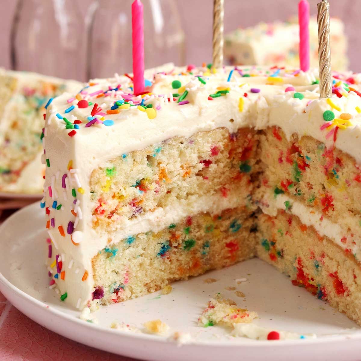 THE BEST Funfetti Cake