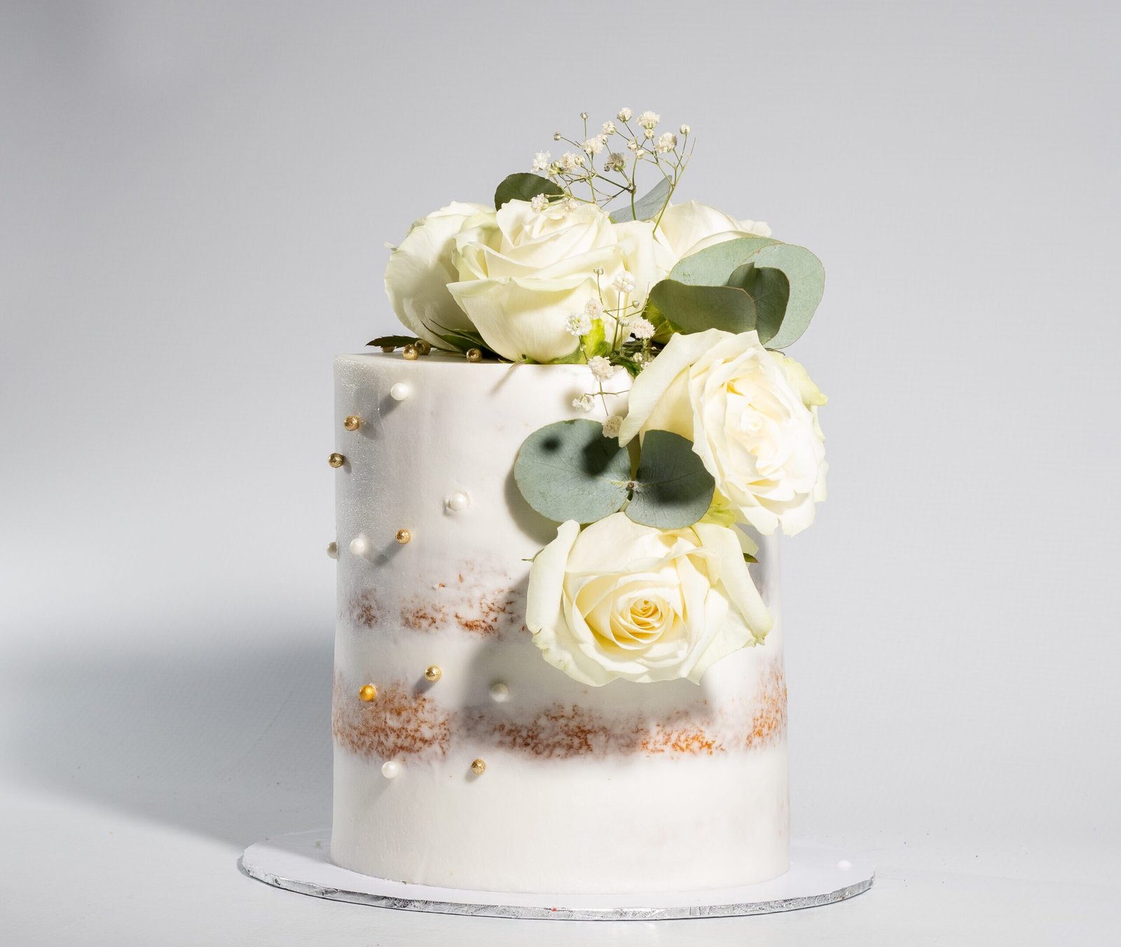 Soft & elegant floral cake | Order Online | Oh My Cake!
