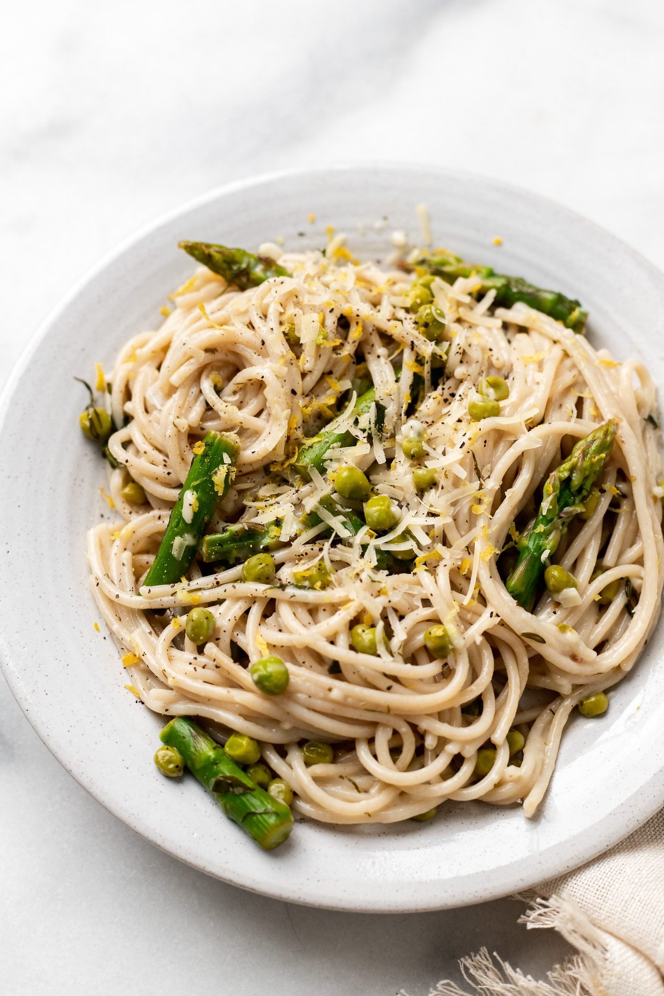 Easy Creamy Lemon Vegan Pasta with Asparagus & Peas (Dairy free)