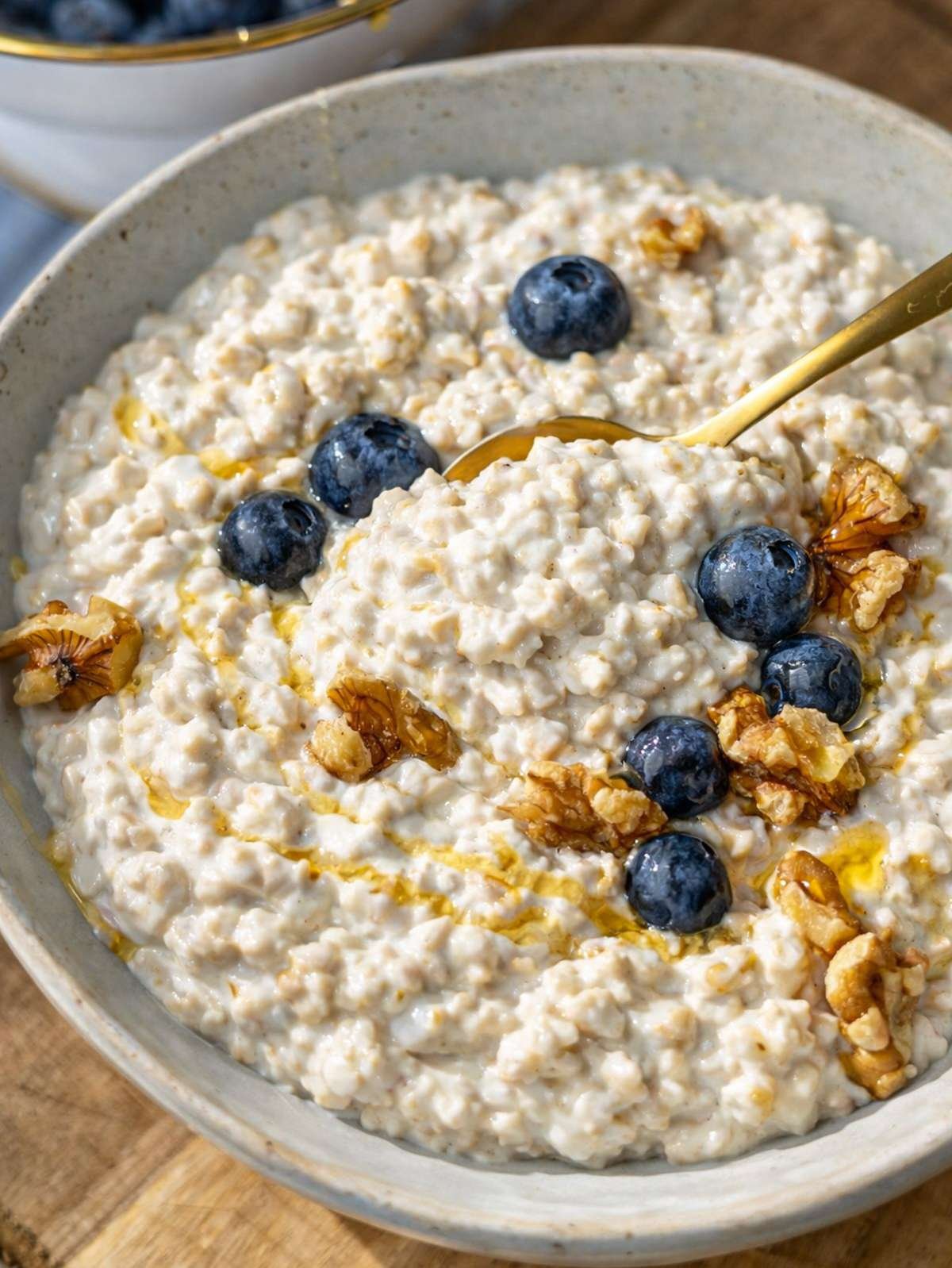 Greek Yogurt Overnight Oats (Easy High-Protein Breakfast) - The Plant Based  School