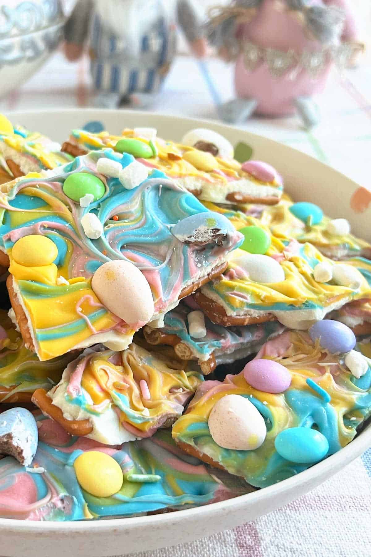 Easter Bark (a Fun Easter Treat) - Meatloaf and Melodrama