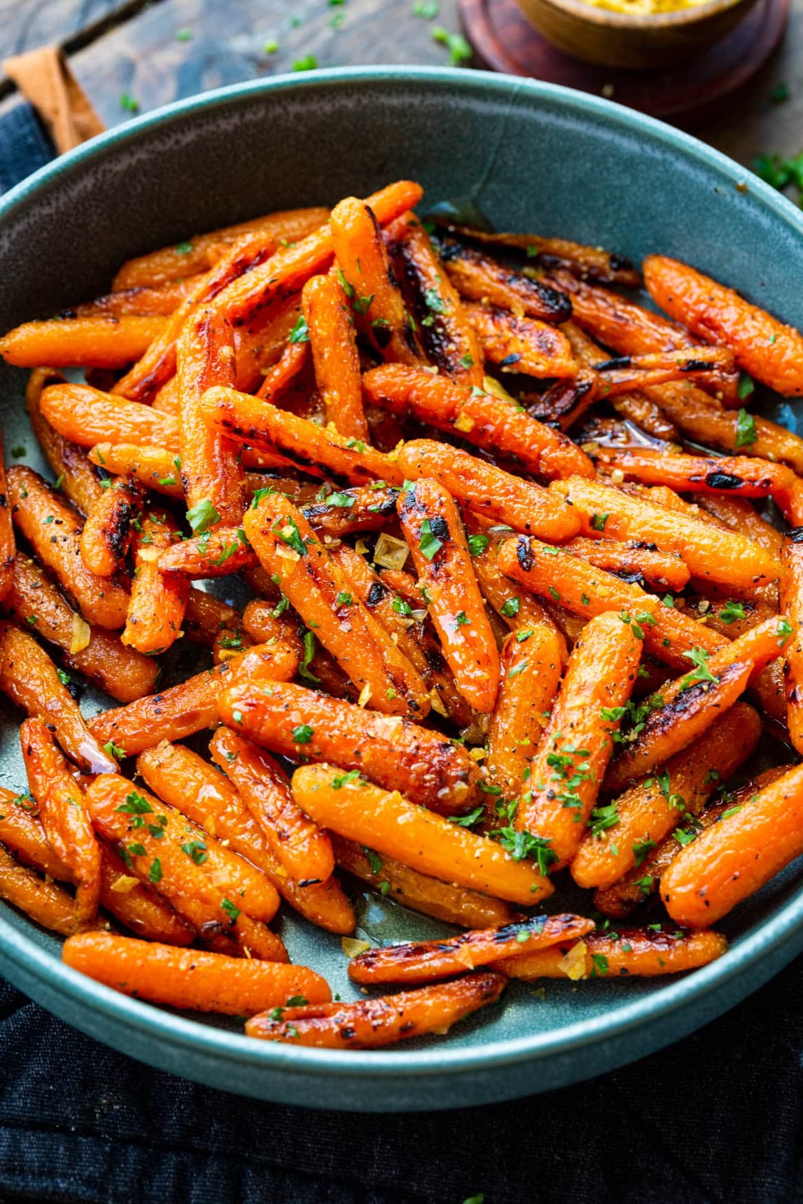 Honey Garlic Butter Roasted Carrots