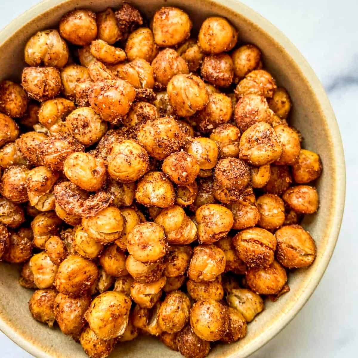 Spice Roasted Chickpeas - This Healthy Table