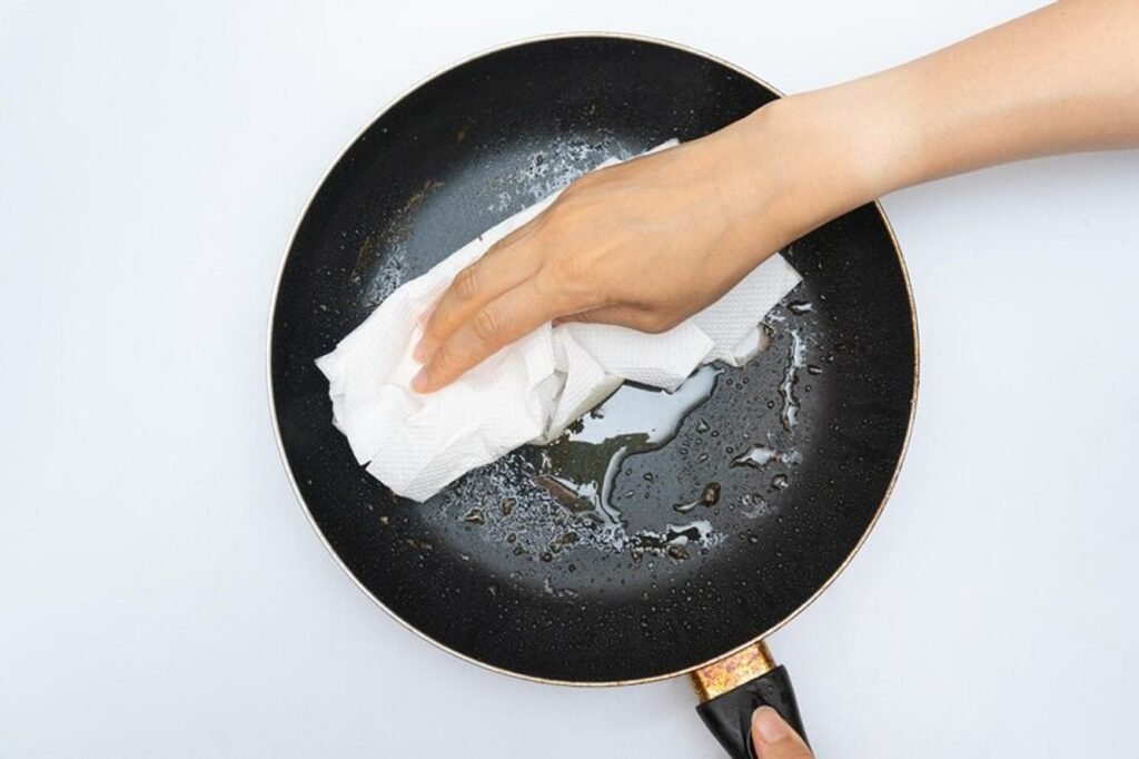Cleaning Non-stick Pans