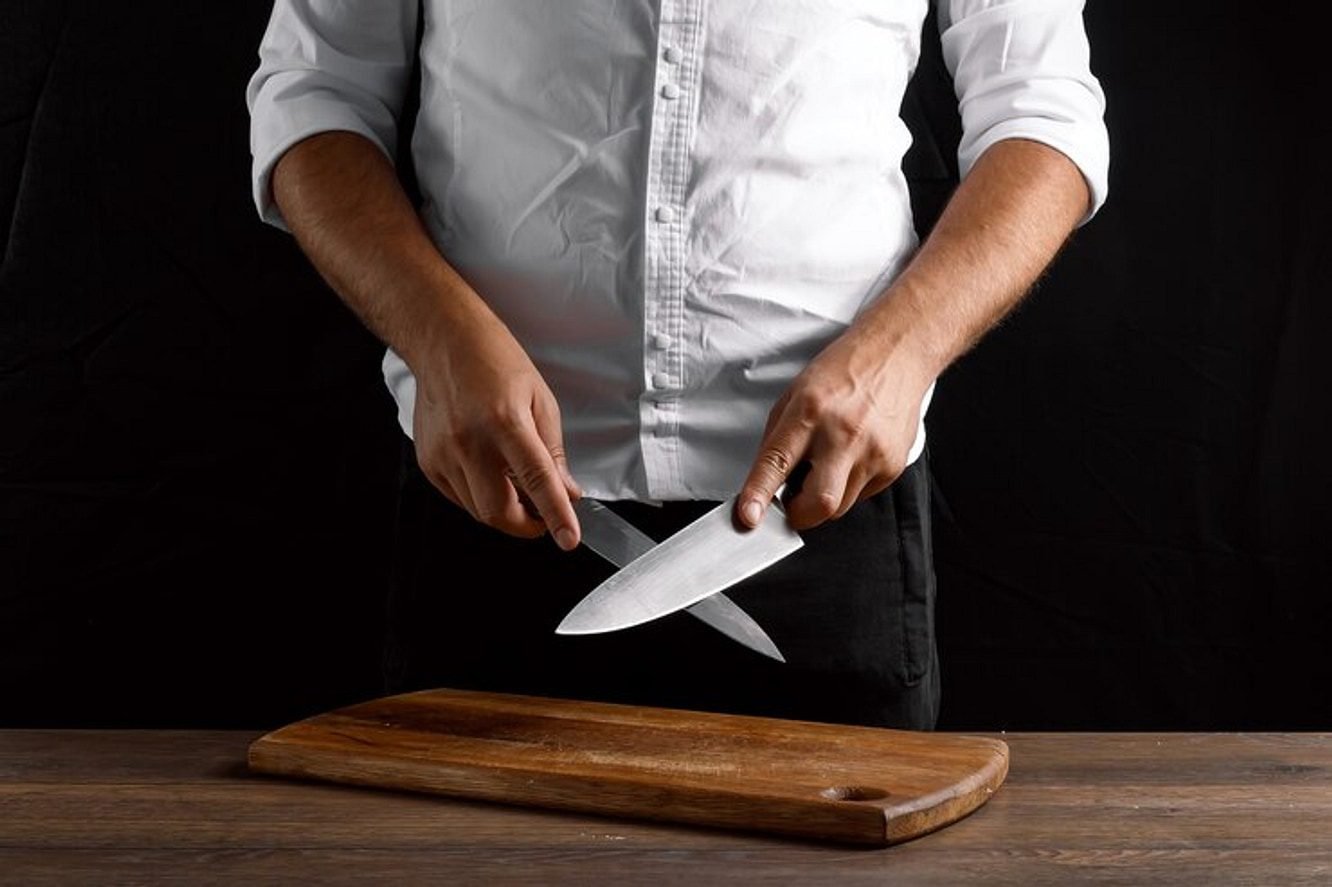 How to Sharpen a Kitchen Knife