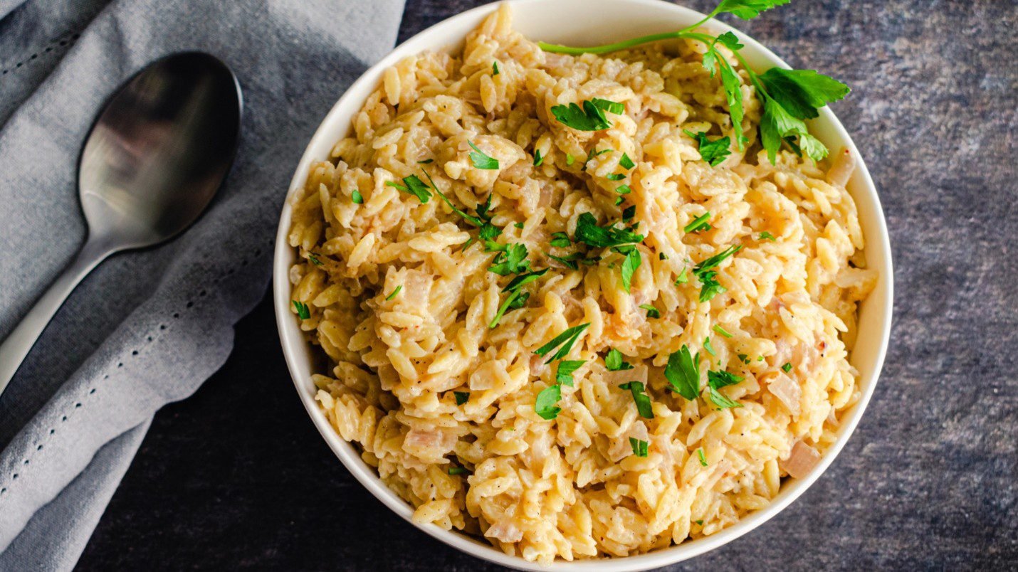 One Pot Creamy Garlic Parmesan Orzo
