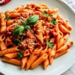 One Pot Creamy Tomato Basil Pasta