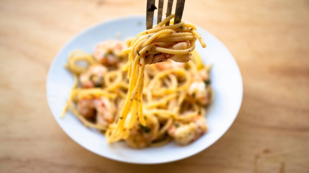 One Pot Lemon Garlic Shrimp Pasta